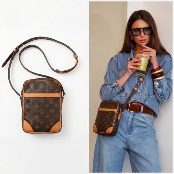 Louis Vuitton Monogram Danube Crossbody Bag - EXCELLENT - Year 2002 ✨ - Picture 1 of 16
